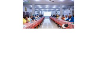 MPs soak up the reform of microfinance
