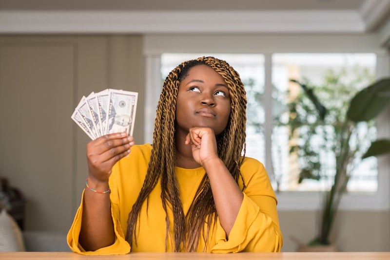How to do a 6 month saving challenge saves money quickly!