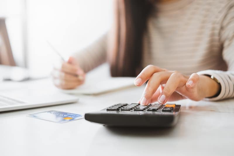 Will the bills be stacked? What to do when you can’t pay your bill