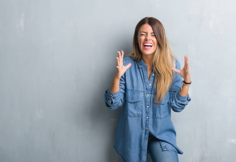 40 crazy weird ways to save money!