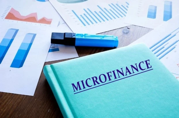 Microfinance in Cameroon • Alert on 578 EMFs in danger!