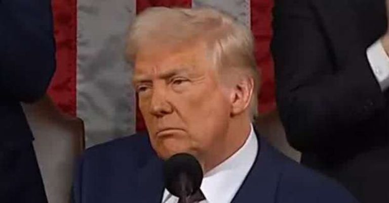 Trump vai pra cima de prefeito socialista eleito em NY e promete “retomar o controle”