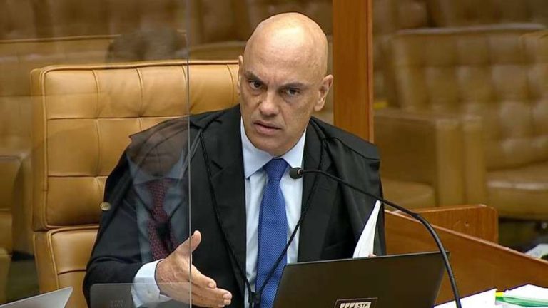 Moraes toma decisão inesperada envolvendo a prisão de Bolsonaro