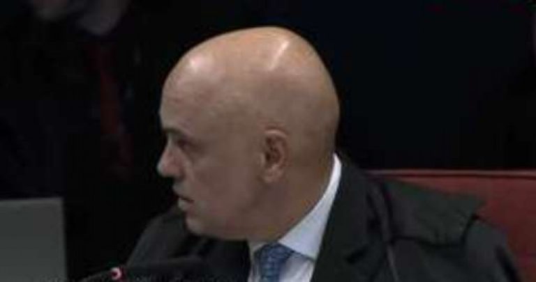 URGENTE: Depois de prender Bolsonaro, Moraes age novamente