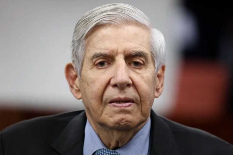 Defesa do General Heleno faz movimento BRUSCO, envia nova versão a Moraes e o pior pode acontecer AGORA!