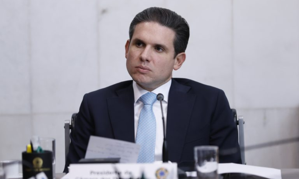 BRASÍLIA SE AGITA: UM ENCONTRO DECISIVO NA CÂMARA